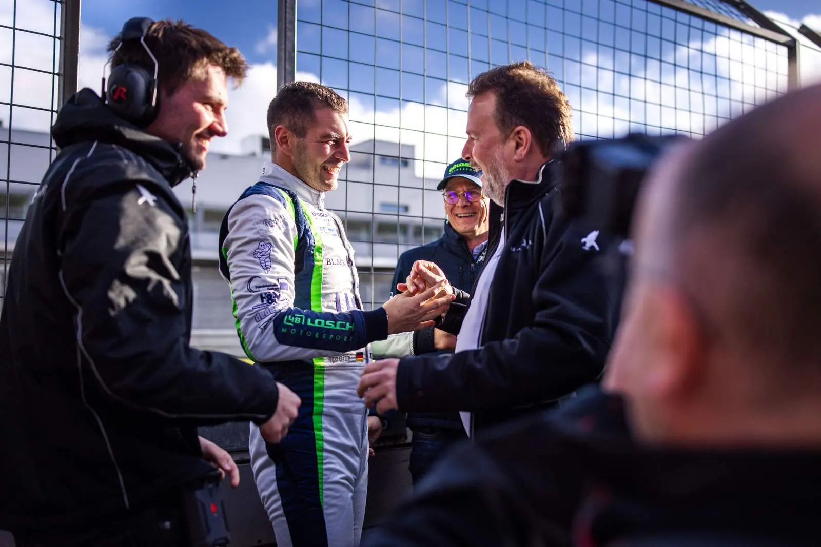 Einzelbild ohne Beschreibung in einer Bildergalerie