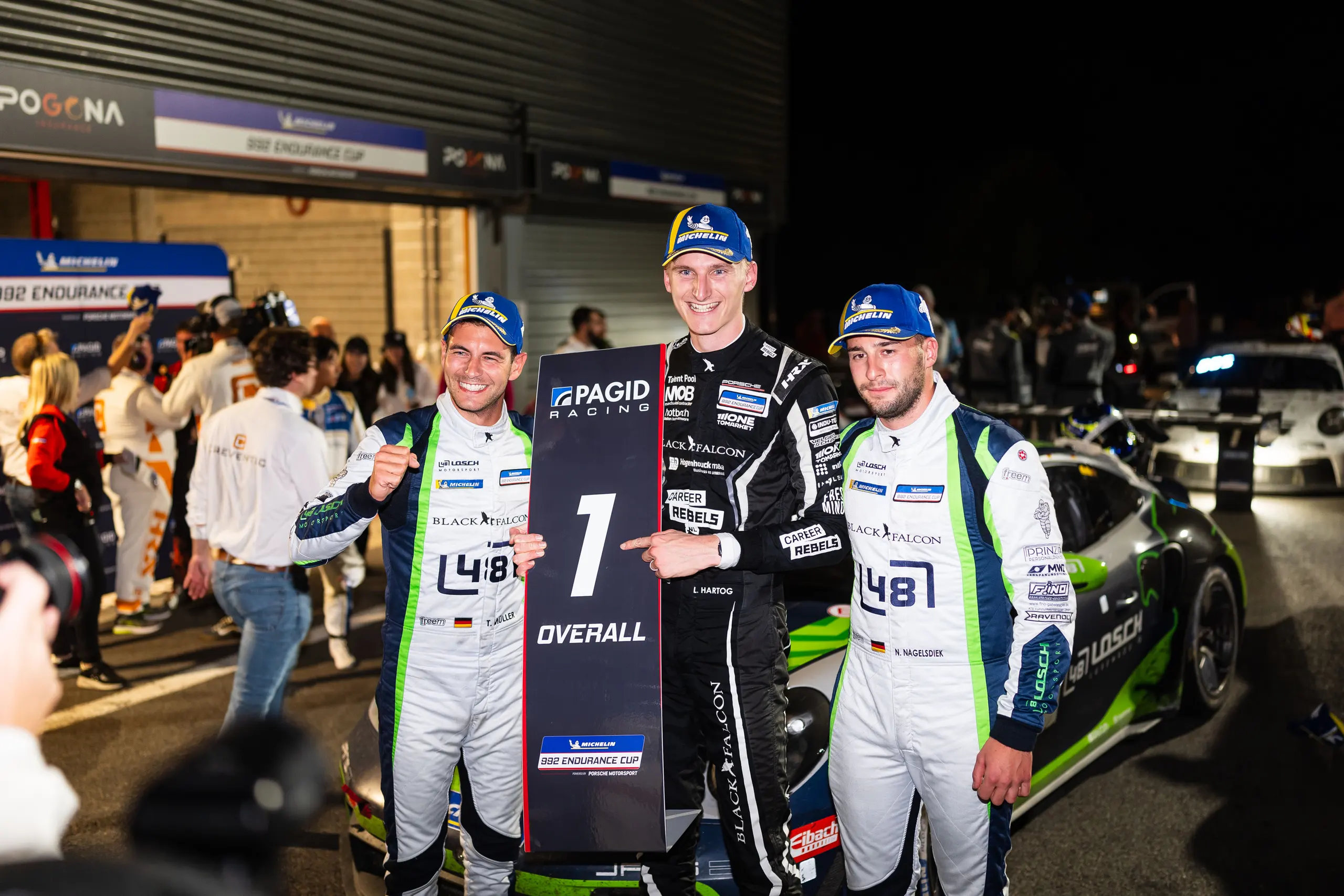 Einzelbild ohne Beschreibung in einer Bildergalerie