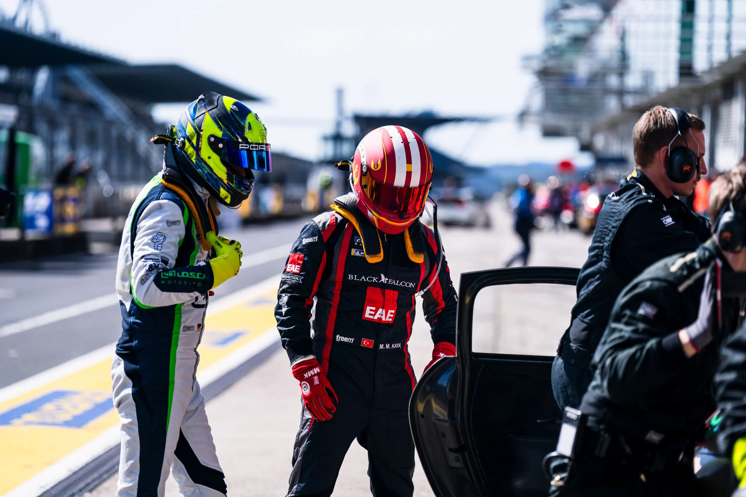 Einzelbild ohne Beschreibung in einer Bildergalerie