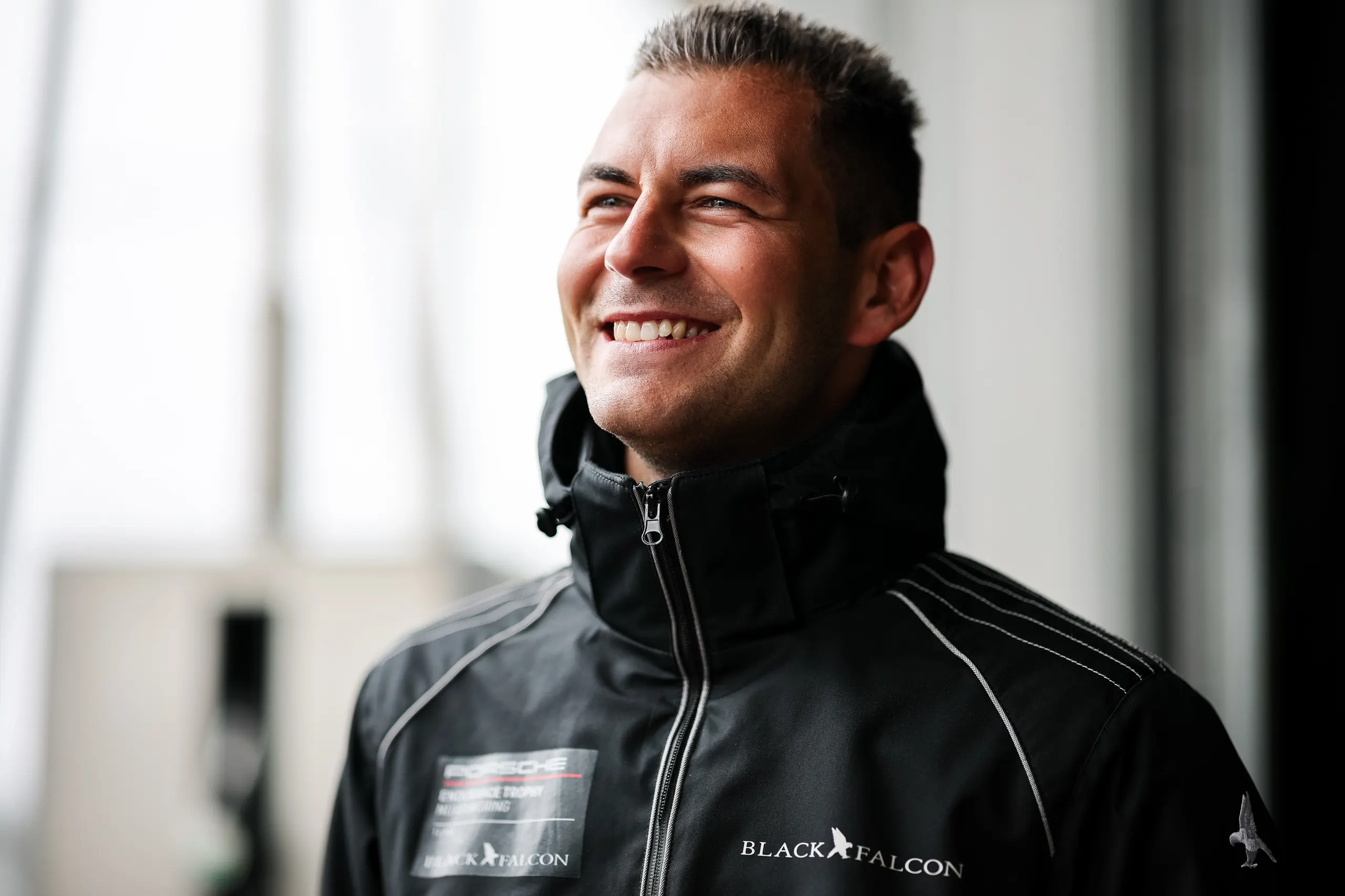 Einzelbild ohne Beschreibung in einer Bildergalerie