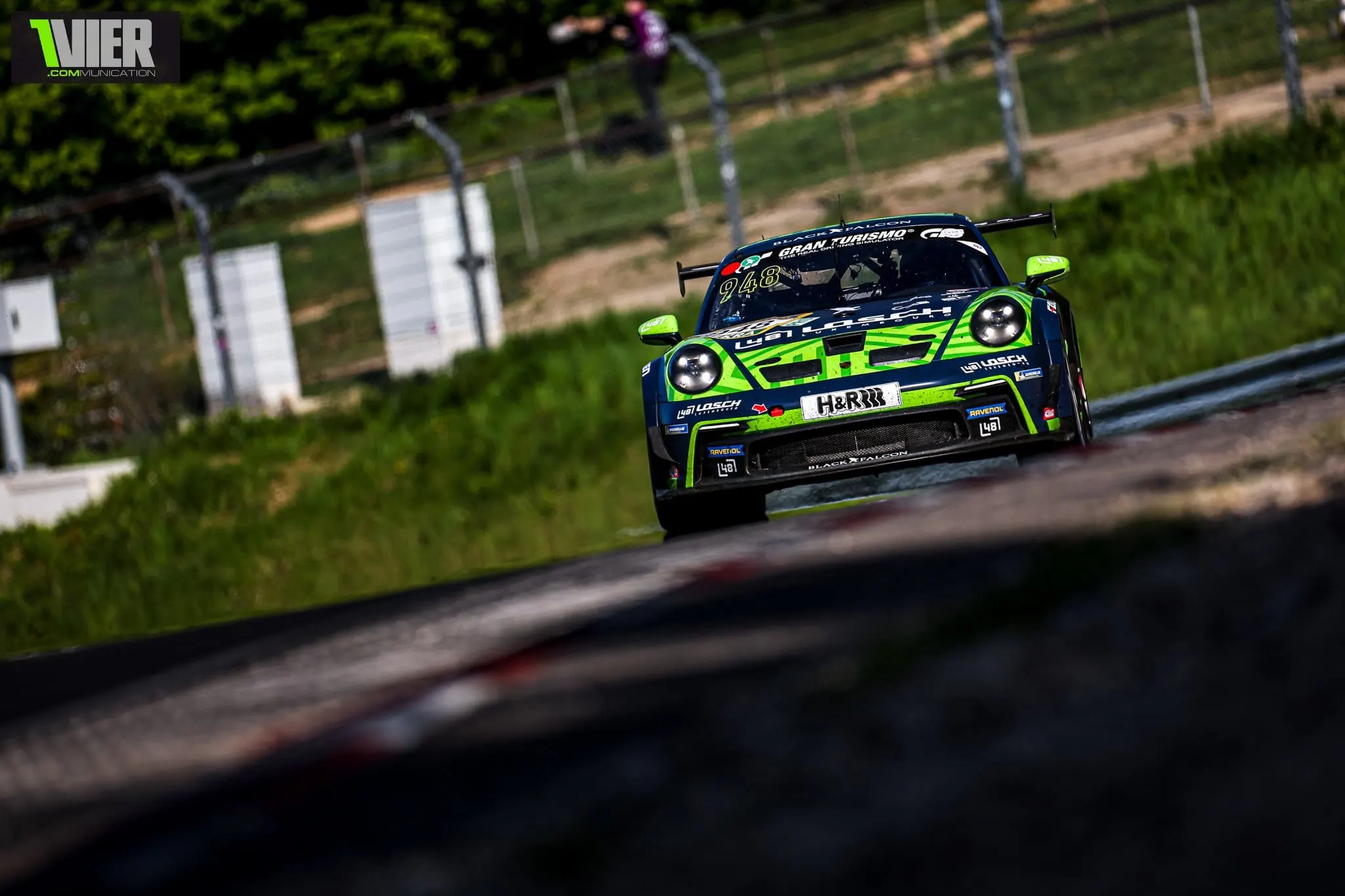 Einzelbild ohne Beschreibung in einer Bildergalerie