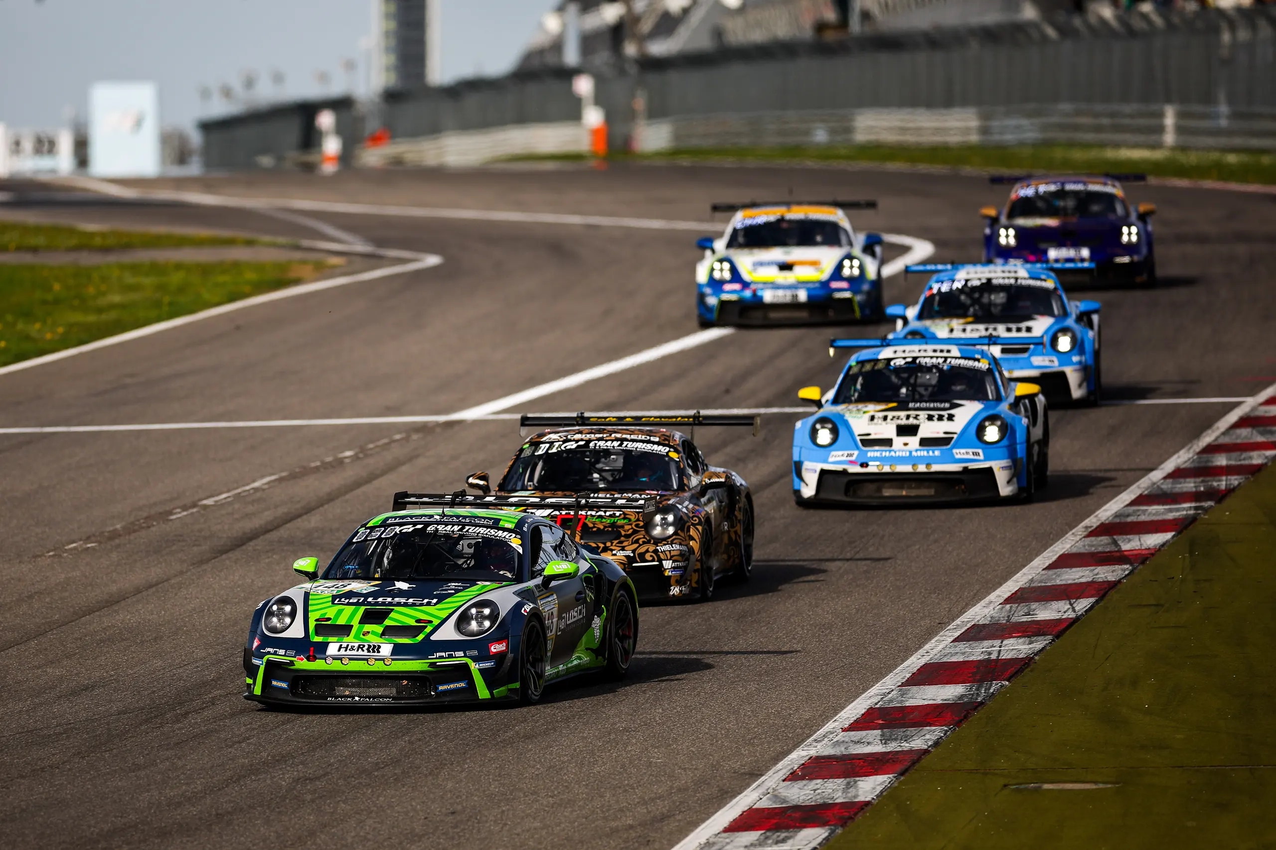 Einzelbild ohne Beschreibung in einer Bildergalerie